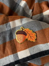 Load image into Gallery viewer, pumpkin spice flannel sailor bow
