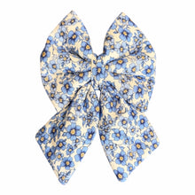 Load image into Gallery viewer, bluebell bliss bow 🎀
