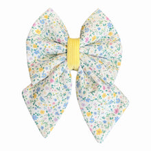 Load image into Gallery viewer, cottage garden bow 🎀
