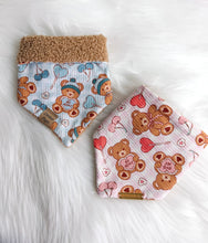 Load image into Gallery viewer, hug me 🩵
